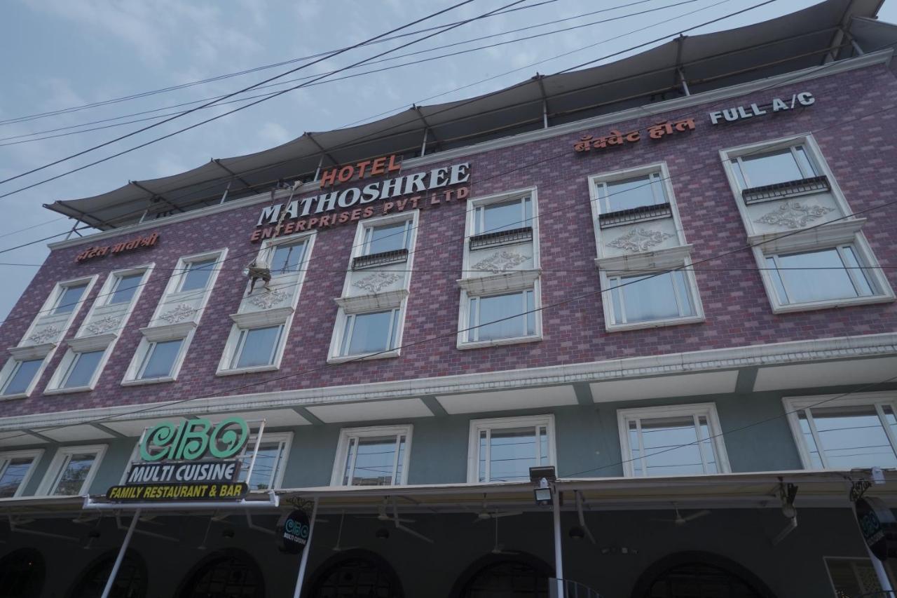 Hotel Mathoshree Thane Eksteriør billede